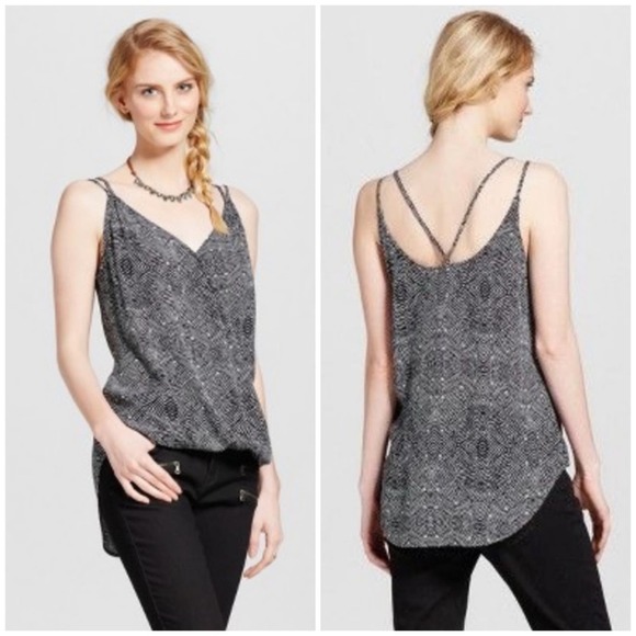 Mossimo Supply Co. Tops - Mossimo Woven Printed V-Neck Cami Black & White Size Small